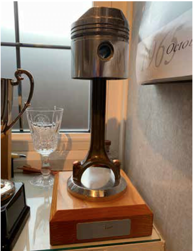 Lynx sponsored 40th Anniversary E-Type Race